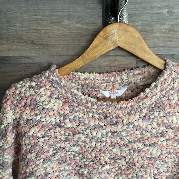 sweater - Picture 2 of 3